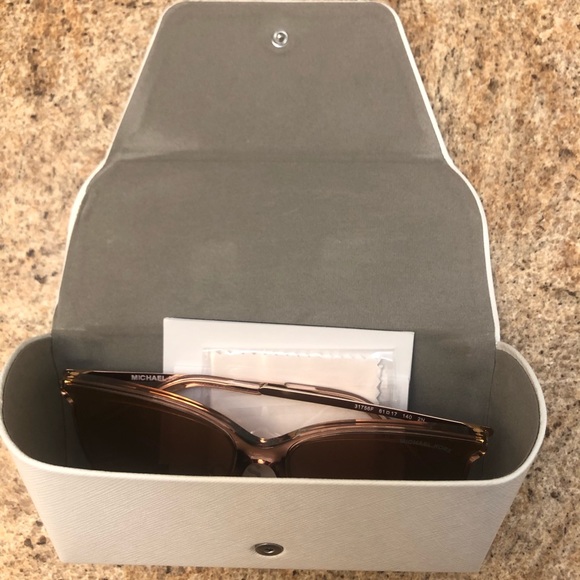 Michael Kors Sunglasses - Picture 3 of 4